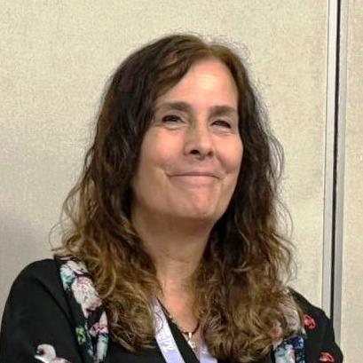 馃嚘馃嚪 Dra. Carina Kaplan